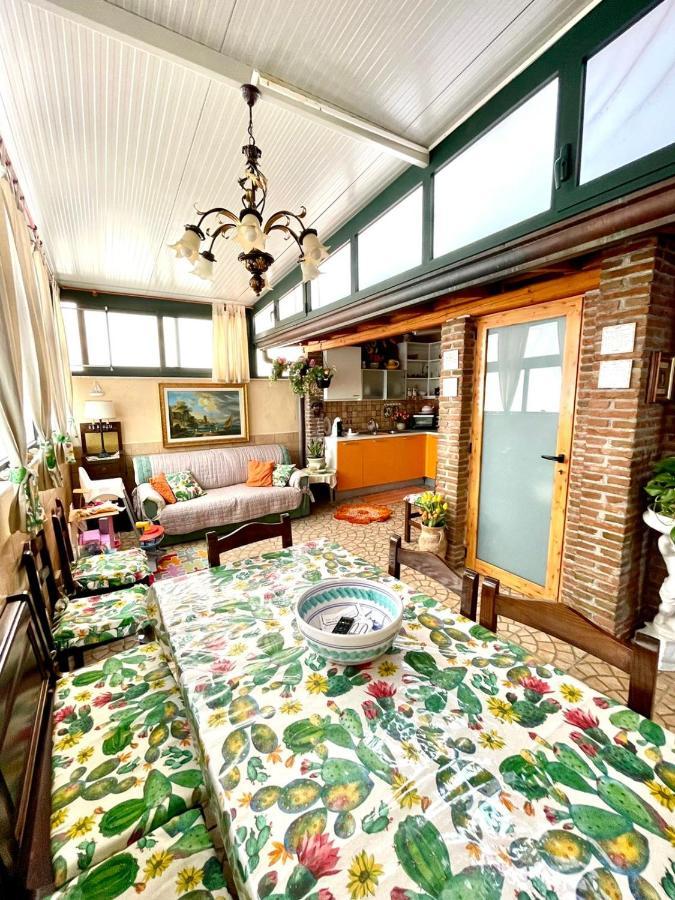 Nice Sicily Little Family Home 阿奇雷亚莱 外观 照片