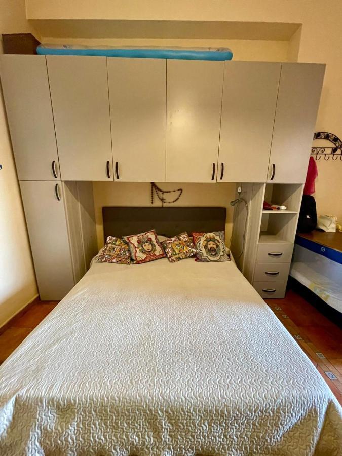 Nice Sicily Little Family Home 阿奇雷亚莱 外观 照片